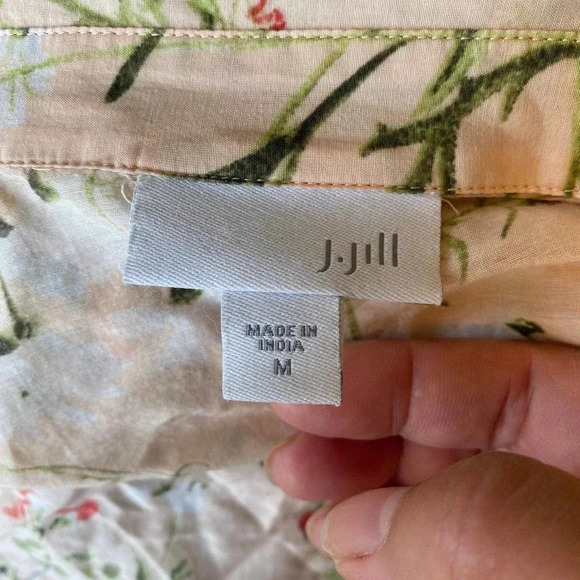 J.jill Buttons down blouse women size M - Picture 4 of 5